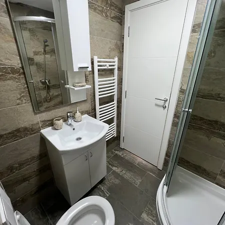 Mali Vuk Villa *
